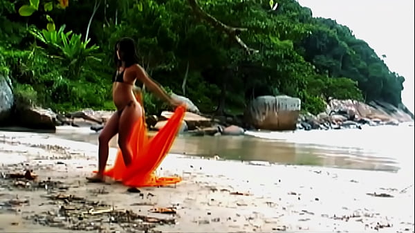 Image Latina Beauty Agatha Cristine Takes It Deep in a Steamy Outdoor Adventure