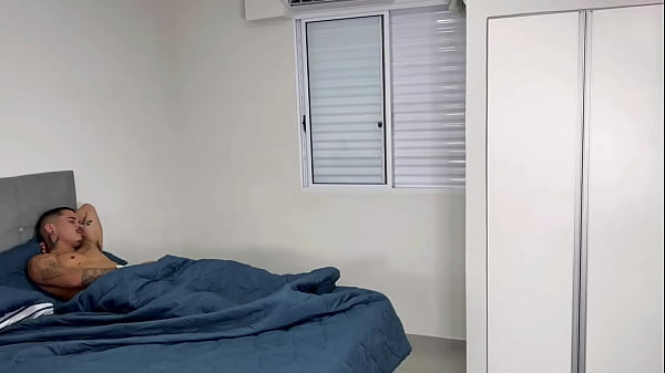Image FUI PRA CASA DO MEU PR|M0, O PUTO ME ACORDOU QUERENDO FUDER. - FREE