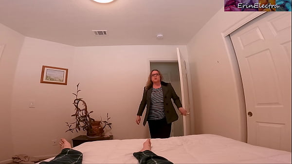 Image Stepmom gets you off every morning