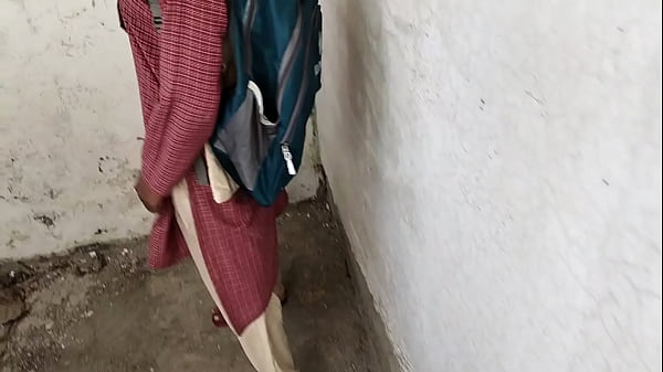 Image Desi village school girlfriend boyfriend real homemade fucking in Indian porn video