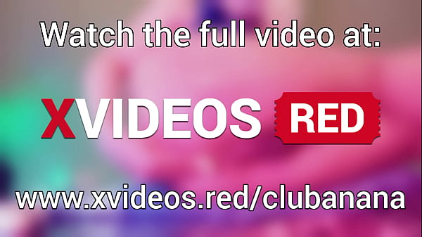 Image Tranny masturba su culo redondo con dos bananas (Trailer) - Maddy Diamond