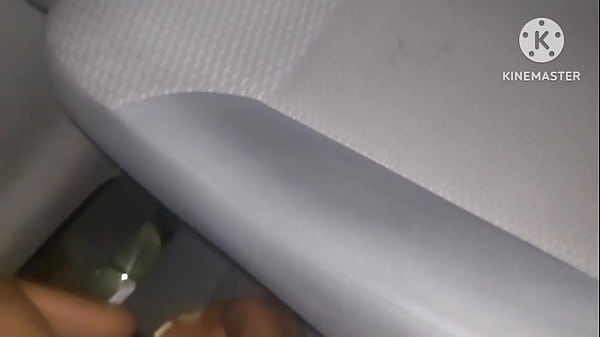 Image DEI CARONA PRA UMA CASADA LINDA E NO MEIO DA VIAGEM ELA COME&Ccedil_OU A FALA QUE O MARIDO N&Atilde_O A PROCURAVA MAIS E QUE TAVA MUITO CARENTE OLHA NO QUE DEU