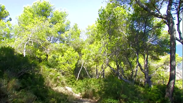 Image Redhead girl fucked in a forest