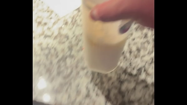 Image Big Dicked White Bodybuilder Cums Into His Own Protein Shake