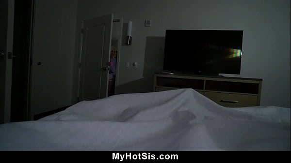 Image My Stepsis Tries to Convince Me to Forget About My Girlfriend - Myhotsis