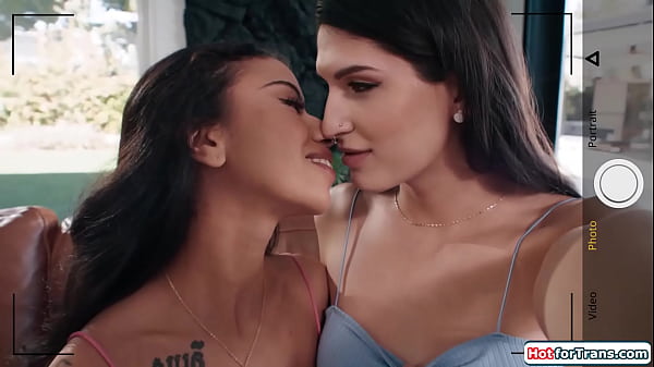 Image Latin tgirl Zariah Arau gets her big trans cock deepthroated