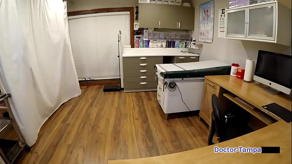 Image Dr Tampa - A Second Opinion - Angel Santana