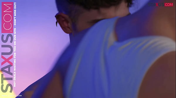 Image STAXUS :: A trip with friends turned into one unforgettable experience. The kind you never see coming...