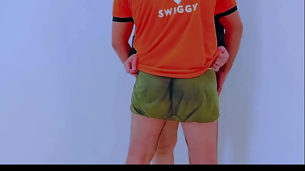 Image Lucky Swiggy boy gets a delivery gift