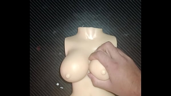 Image Dolly me pide sexo anal! Y presion&oacute_ sus peque&ntilde_as tetas