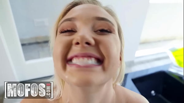 Image MOFOS - Paisley Porter Gets Her Pussy Licked, Then Gets Pounded In Doggystyle In The Bathtub