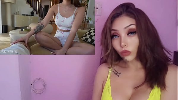 Image Peque&ntilde_a hermanastra infiel teniendo clases de sexo con su hermanastro