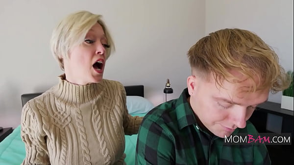 Image Sharing A Bed With step MOM GONE SUPER WRONG!!