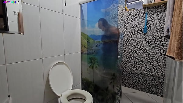 Image MINHA MULHER NAO SABE MAS TEM TEMPO QUE TENHO UM CASO COM AMIGA MAS PERCEBO QUE ESTOU TRAIDO TAMBEM