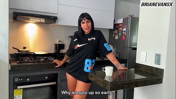 Image Fitness amazon girlfriend Sayafit with big ass and big tits fucks on couch - Brian Evansx