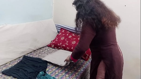 Image Bhabhi and step brother-in-law secretly have anal sex, Bhābī jījā dā kukaṛa laiṇa la'ī ghōṛī baṇa jāndī hai