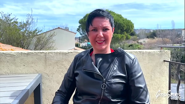 Image Nina, milf coquine, raffole de sexe hard