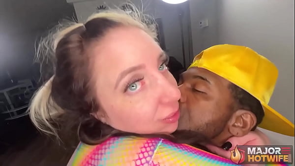 Image Horny Inked MILF Brooklyn Madison Gets Her Pussy Fucked By Rome Major!