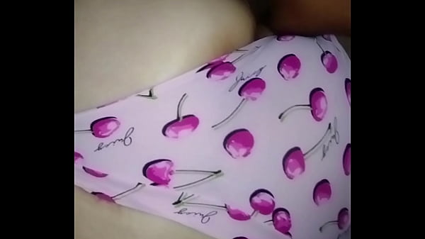 Image Primera vez!! Por atr&aacute_s, despu&eacute_s del colegio! Des cans ando y me agarra por atras! Casero amateur latina