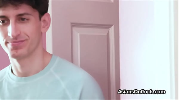 Image Ass fucking curvy Asian gf who wants to go viral