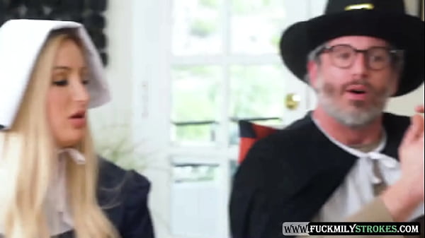 Image Thanksgiving Becomes Family Fuck Day - www.FuckmilyStrokes.com