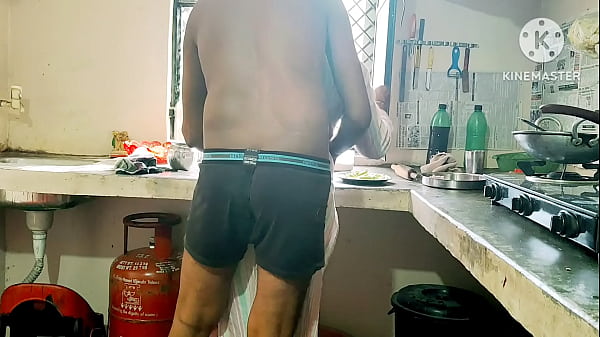 Image Indian desi father in law fucked daughter in law on the pretext of applying oil