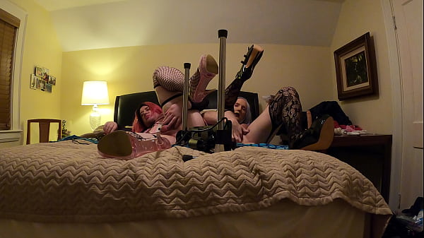 Image Trans Kelsey Masters Fucked by Fuck Machine While Bailey Wilde Jerks Off