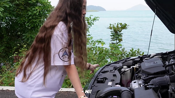 Image Broke Down on the Highway and Fucked My Helper in the Car