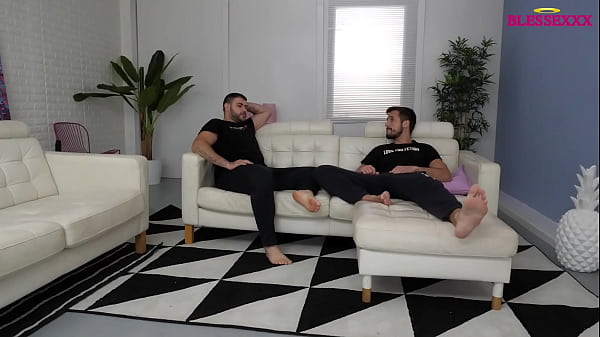 Image Straight guy convinced on a Saturday night