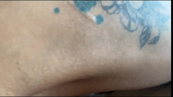 Image Fiz ela massagear meu pau com os p&eacute_s e ela me obrigou a gozar na cara dela - Ele tem fetiche por p&eacute_s