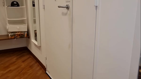 Image GEMITI E SBORRATA INTENSA IN PRIMO PIANO | CAZZO ENORME SBORRA - SEXY E ARRAPATO