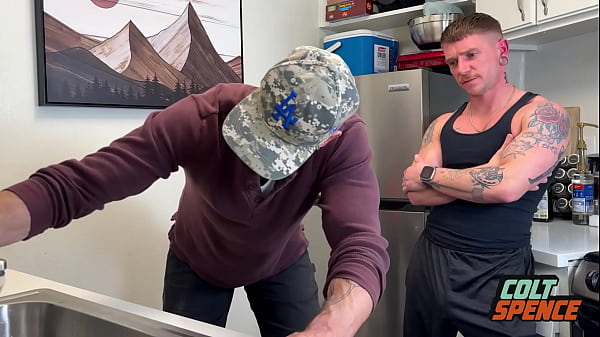 Image Colt Spence Plows the Plumber Emil Jameson With His Big Fat Dick