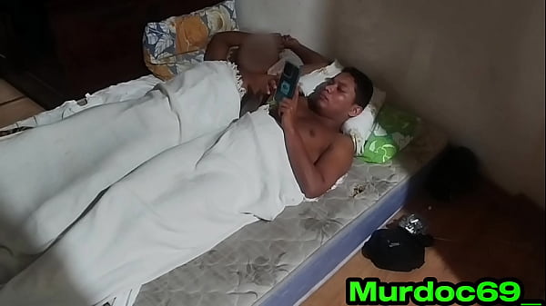 Image Mamando o amigo do meu namorado enquanto ele descansa