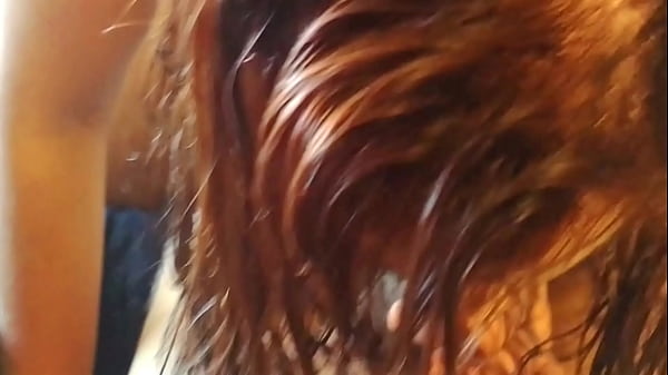Image Milf putona le encanta la leche en la boca-Clip