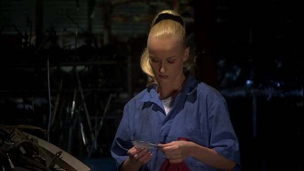 Image A bad detective demands of a sexy female mechanic close cooperation meaning fucking her pussy, ass and more...