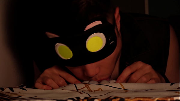 Image Boy's throat gets knotted by werewolf dildo