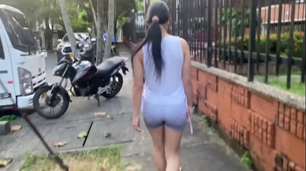 Image Mi vecina me env&iacute_a video caliente vini&eacute_ndose a chorros la tonta