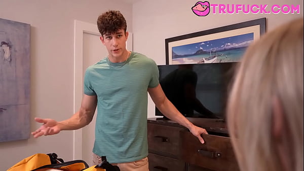 Image Stepsis Thea&rsquo_s Mouth Filled with Parker&rsquo_s Cum in Hot Clash