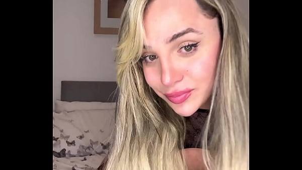 Image Clarice Boaventura drinking her own cum