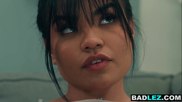 Image Horny big ass Latina rails tiny teen delivery driver with strapon