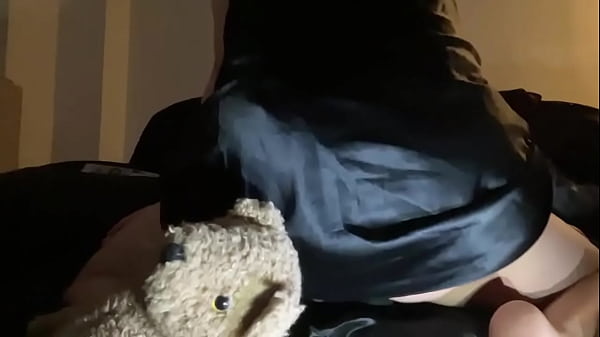 Image YOUR HOT SEXY WHITE STEP SISTER RIDING A CUCUMBER DILDO&CUM-ARABIAN SNOWWHITE-LOS ANGELES AMATEUR-UNITED STATES OF AMERICA