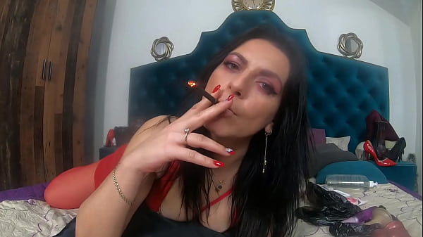 Image ep 133- MilfyCalla-Where's All the Men Who Eat Pussy?I thought it would be good if I undressed and you masturbated. Fina ...