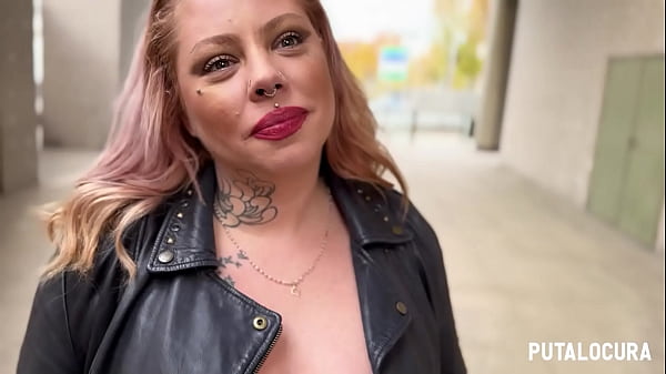 Image PutaLocura - Madurita latina tatuada Angie Babydoll es pillada en la calle por Torbe