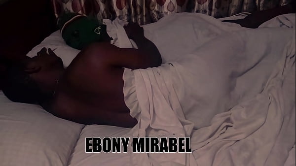 Image Hot ebony feel honey in the night but she don't know how to deal with it