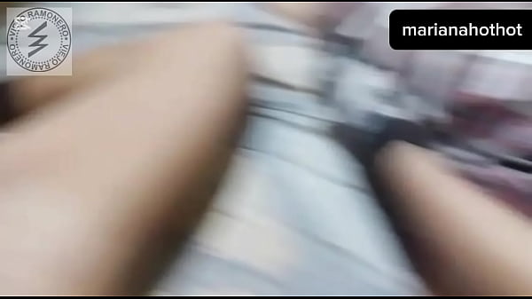 Image Ladamadenegrohothot moviendo la cabeza de viejoramonero para que me chupe la concha
