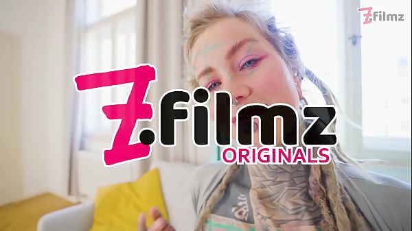 Image Anuskatzz is back for a crazy DAP with 3 big cocks! Total ANAL DESTRUCTION