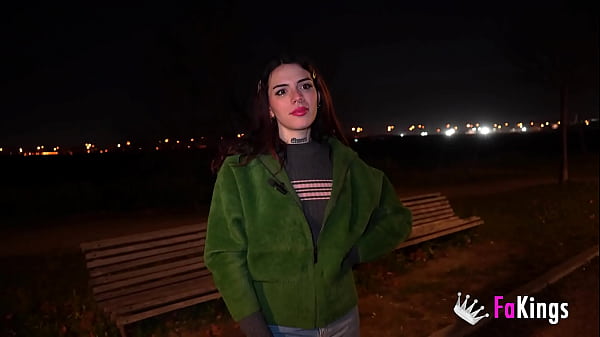 Image Ladyboy Jessica Kate, the most desired transsexual in Spain, fucks a young and inexperienced guy - FAKings