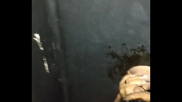 Image Fodi gostoso no gloryhole enquanto o corno filmava