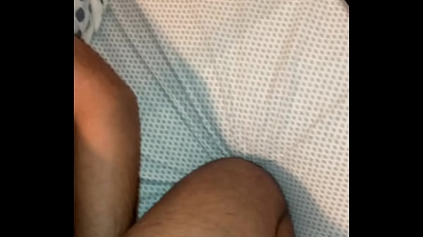 Image Pendejo hetero curioso se pone en 4 para que lo folle fuerte y le deje toda mi leche - bareback - sem camishina