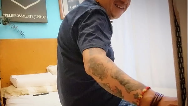 Image Compa&ntilde_ero del trabajo me visita y terminamos haciendo un 69 con el vestido que me regal&oacute_